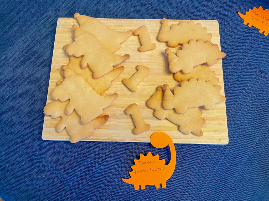 dinosaur birthday party animal crackers